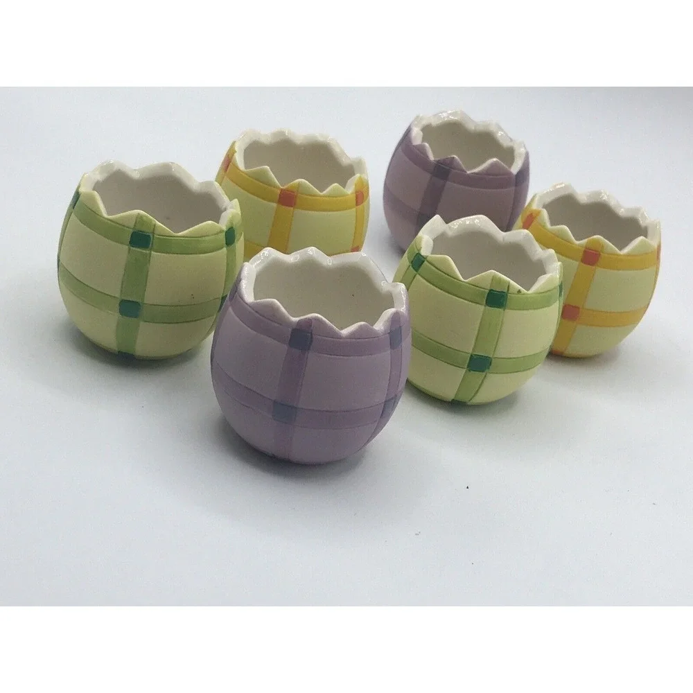 Set Of 6 Lindt Chocolate Ceramic Cracked Easter‎ Egg Cups Checkered Plaid Design